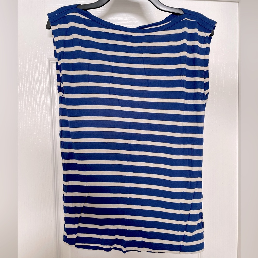 Joe Fresh sleeveless tee top size Medium- white and blue stripes